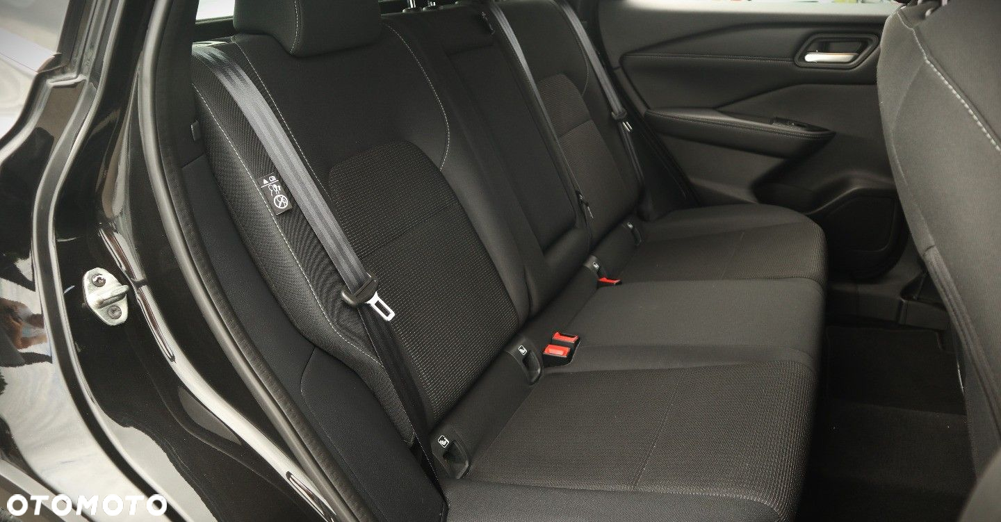 Nissan Qashqai - 14