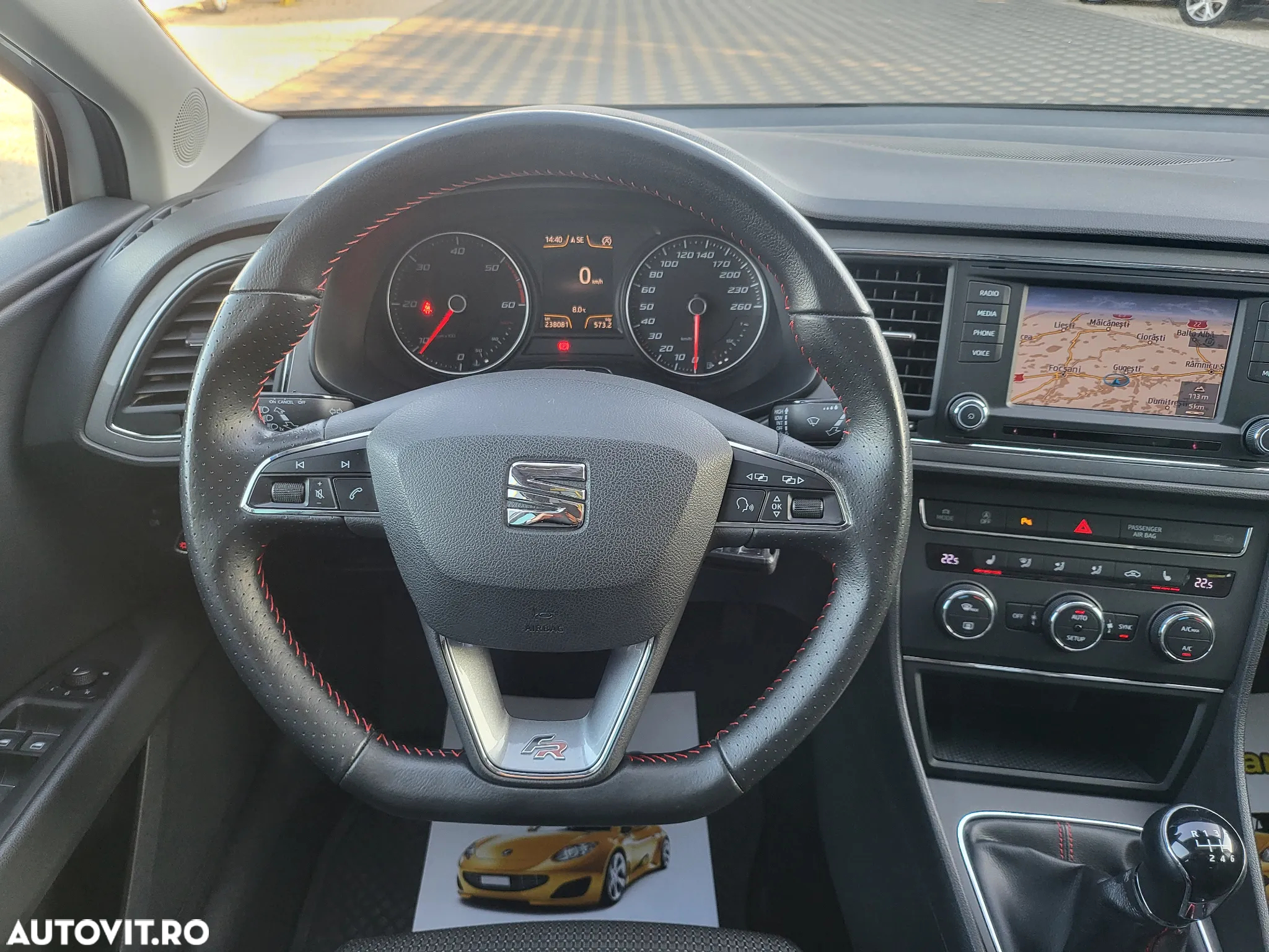 Seat Leon ST 2.0 TDI Start&Stop 4DRIVE FR - 17