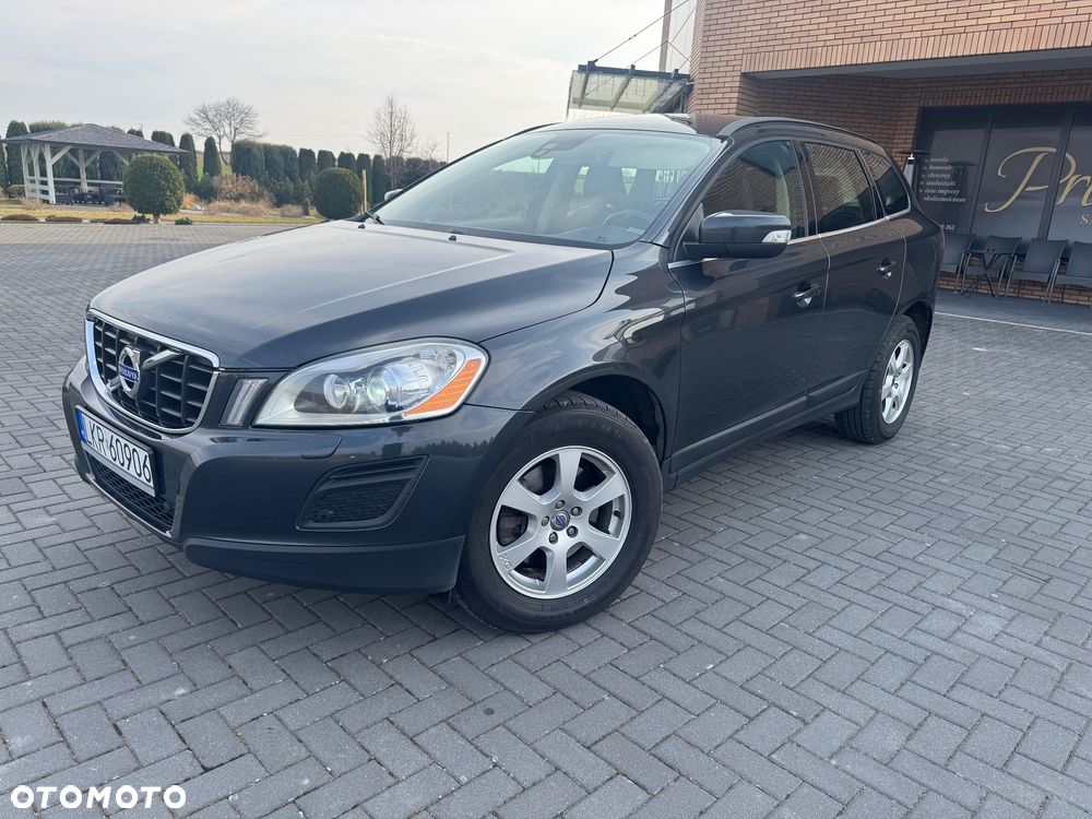 Volvo XC 60 DRIVe Momentum - 1
