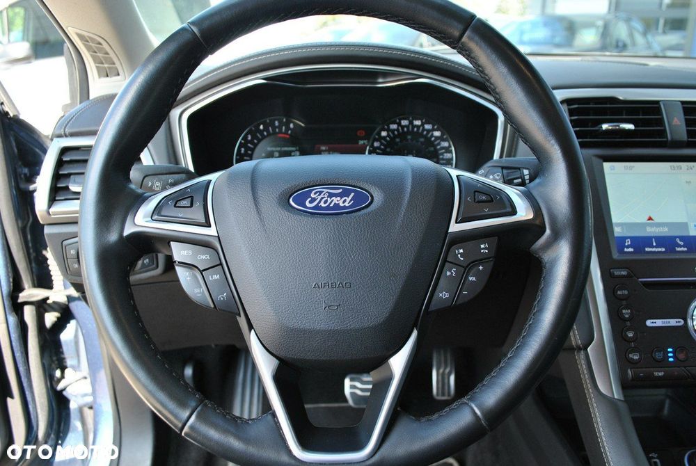 Ford Mondeo 2.0 EcoBlue Vignale - 19