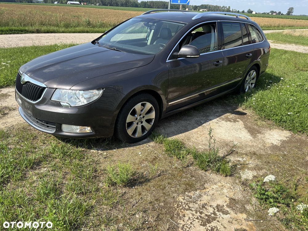 Skoda Superb - 1