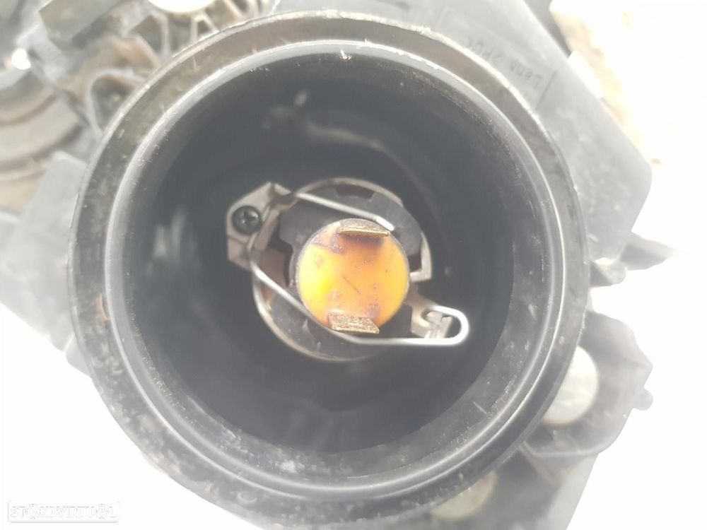 FAROL ESQUERDO SUZUKI GRAND VITARA II 2008 -3532065J11 - 2