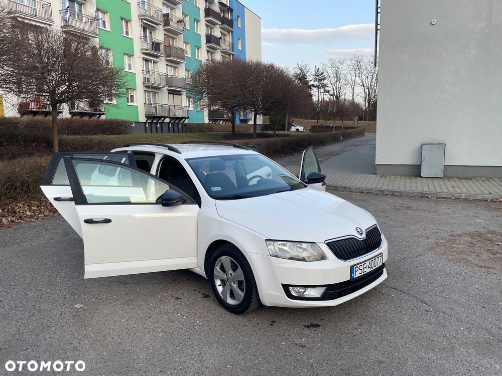 Skoda Octavia 1.6 TDI Ambition - 8