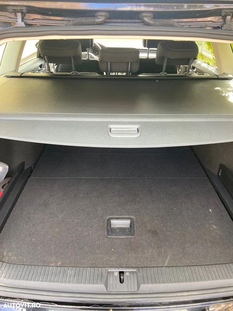 Volkswagen Passat 2.0 TDI DSG (BlueMotion Technology) Comfortline - 8