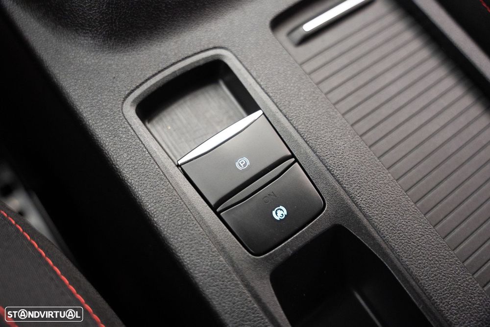 Ford Kuga 1.5 EcoBoost ST-Line - 12