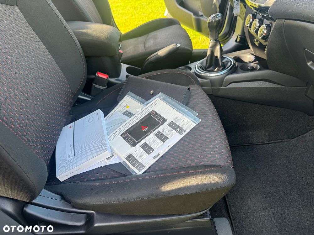 Mitsubishi ASX 1.6 2WD Edition 100+ - 23