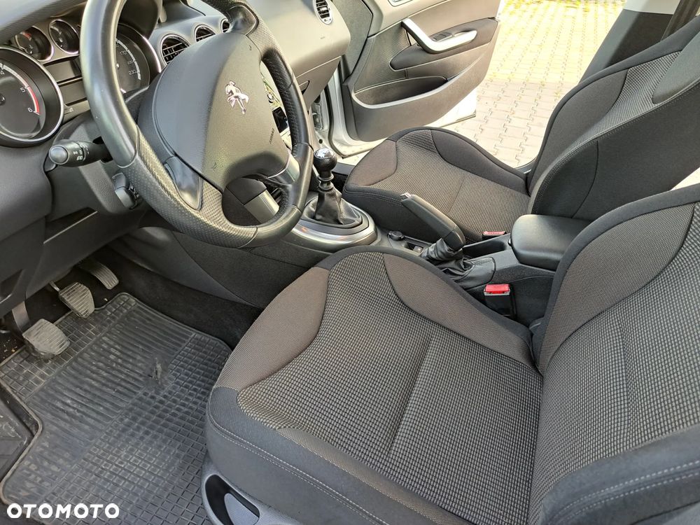 Peugeot 308 e-HDi 115 Stop & Start Active - 12