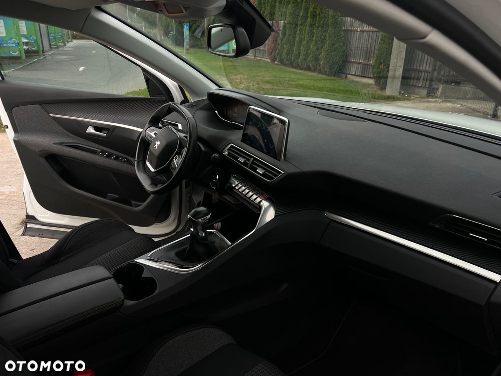Peugeot 3008 1.5 BlueHDi Active Pack S&S - 10