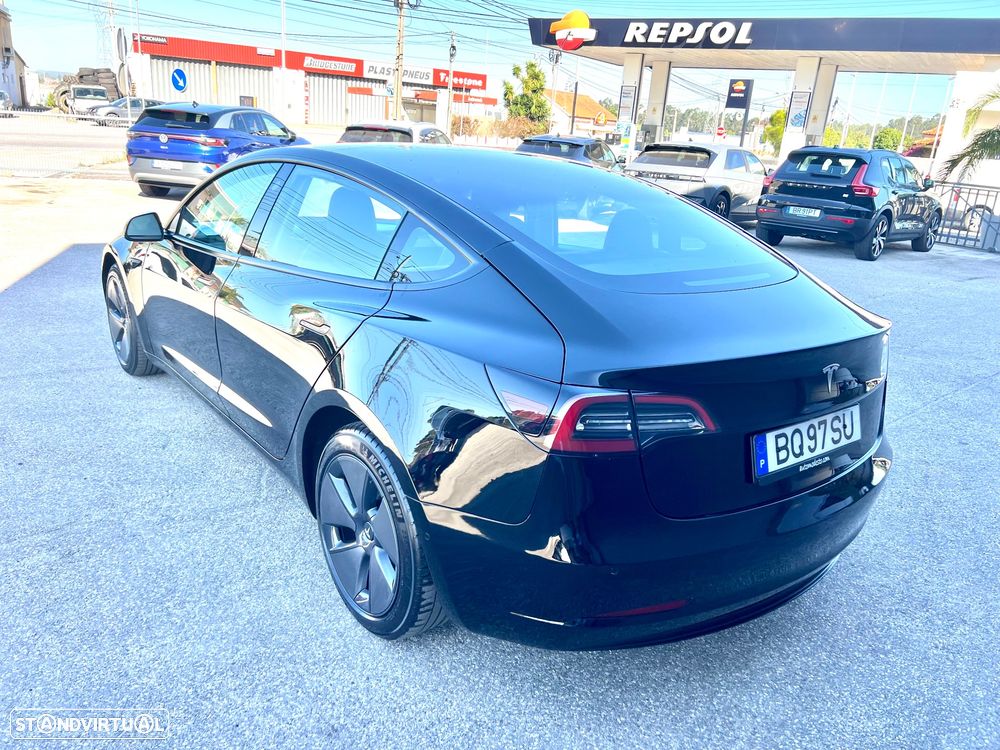 Tesla Model 3 Tração Traseira - 3
