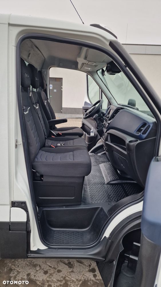 Iveco DMC 3.5 TONY**6.10 ZABUDOWA**50C18**DAILY**70C18**35 180**SKRZYNIOWY**SPRINTER** - 5