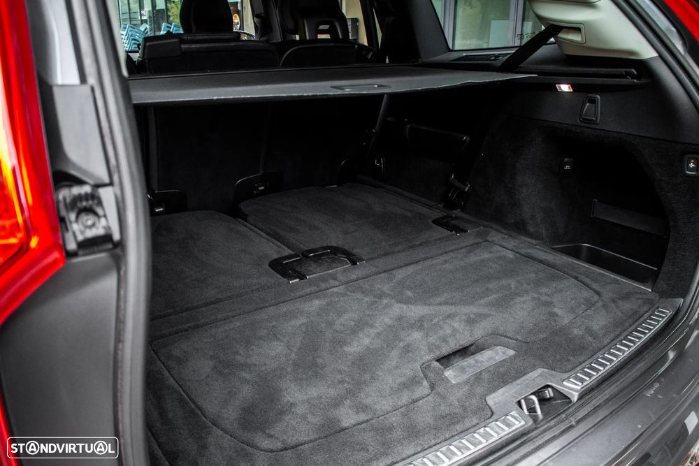 Volvo XC 90 2.0 D4 Momentum - 33
