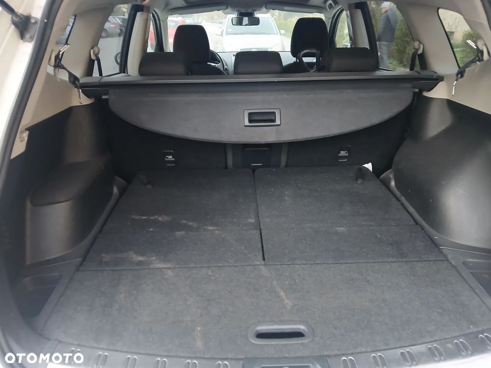 Nissan Qashqai+2 1.6 dCi 4x4 Tekna - 12