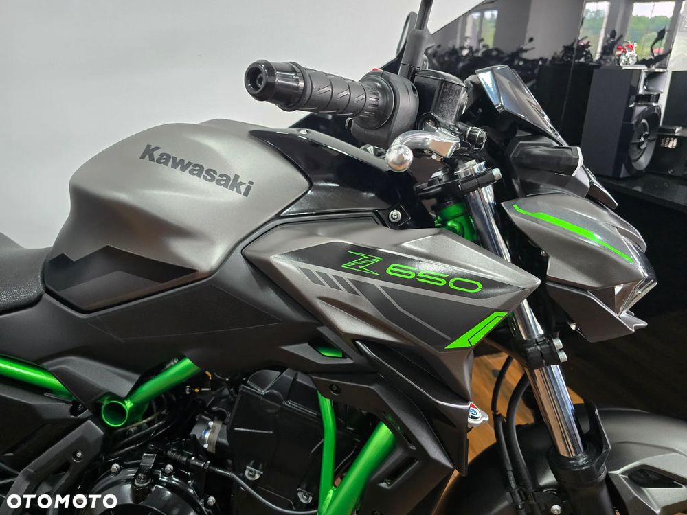 Kawasaki Z 650 - 23