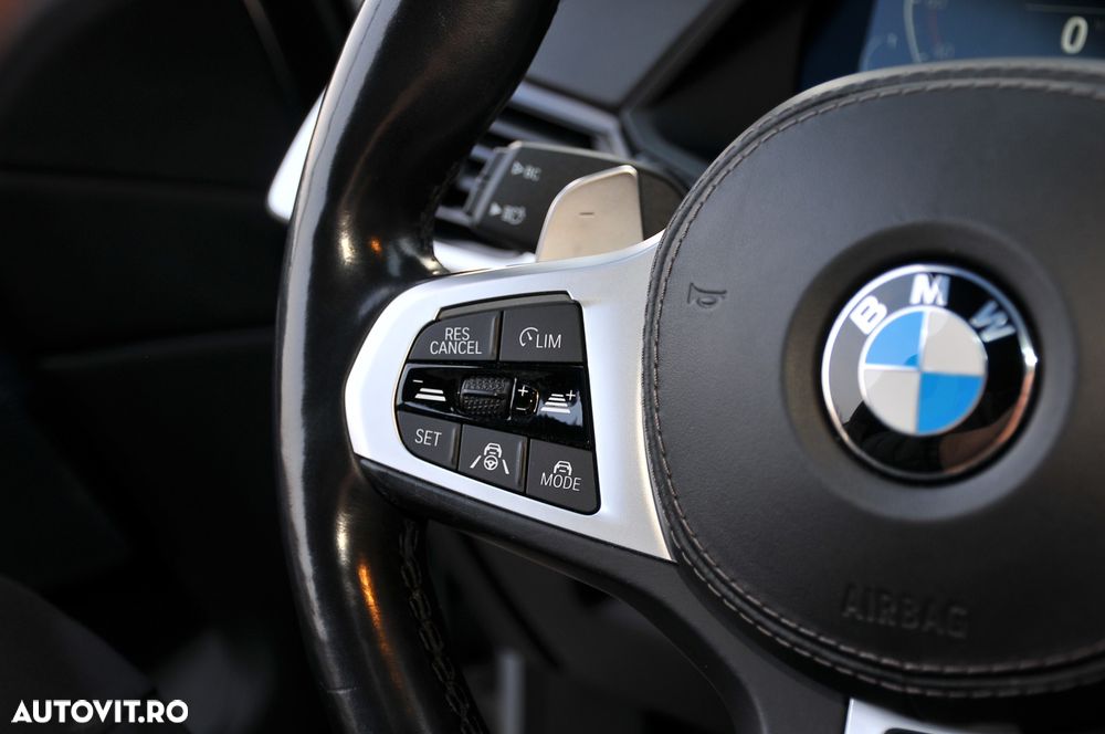 BMW X6 xDrive40i AT MHEV - 31