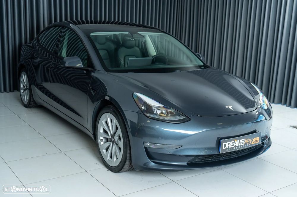Tesla Model 3 Long Range AWD Dual Motor - 18