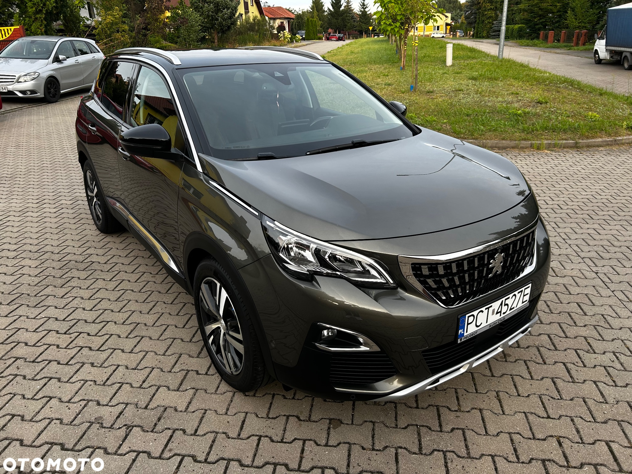 Peugeot 3008 - 11