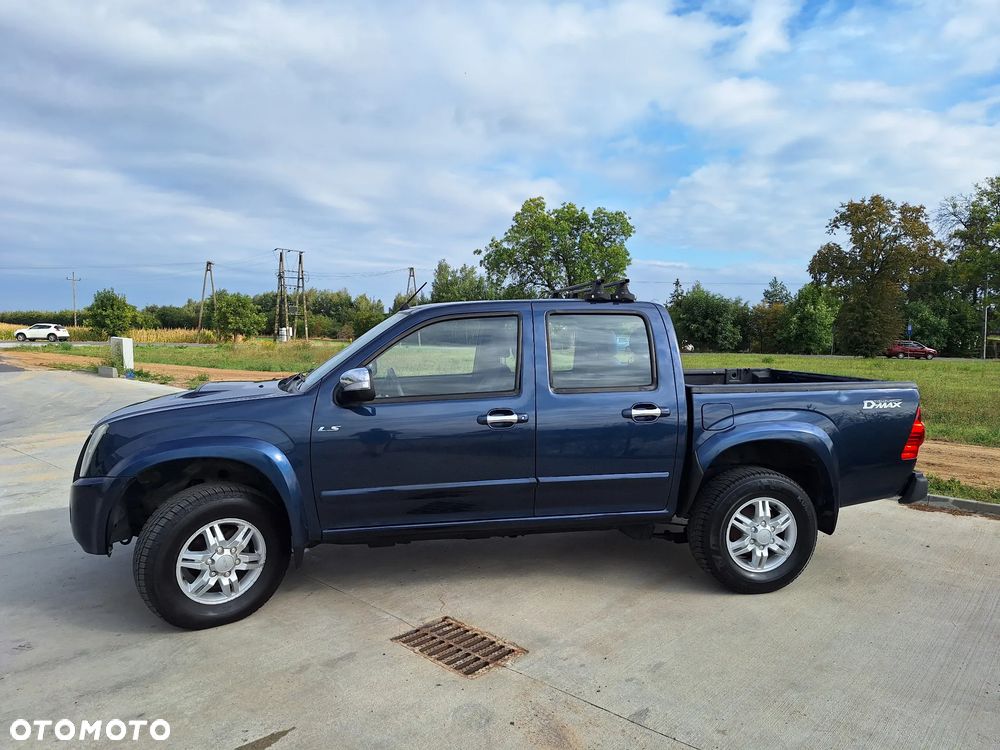 Isuzu D-Max 3.0d DC LS - 18