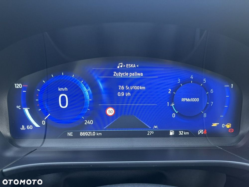 Ford Kuga 1.5 EcoBoost TITANIUM - 21