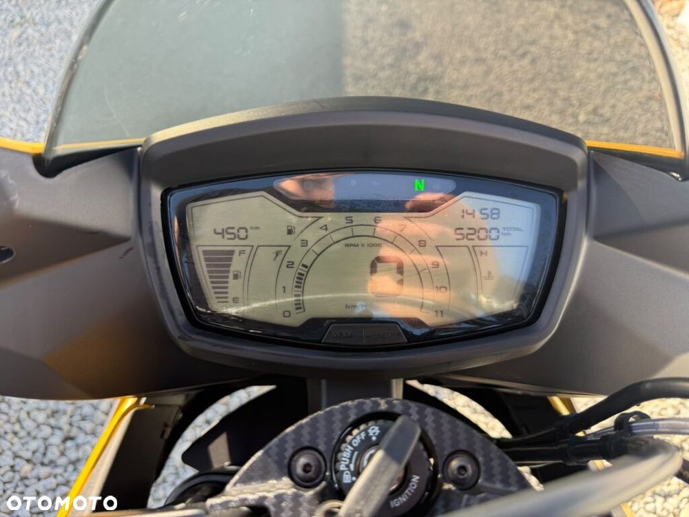 Aprilia Tuono - 9