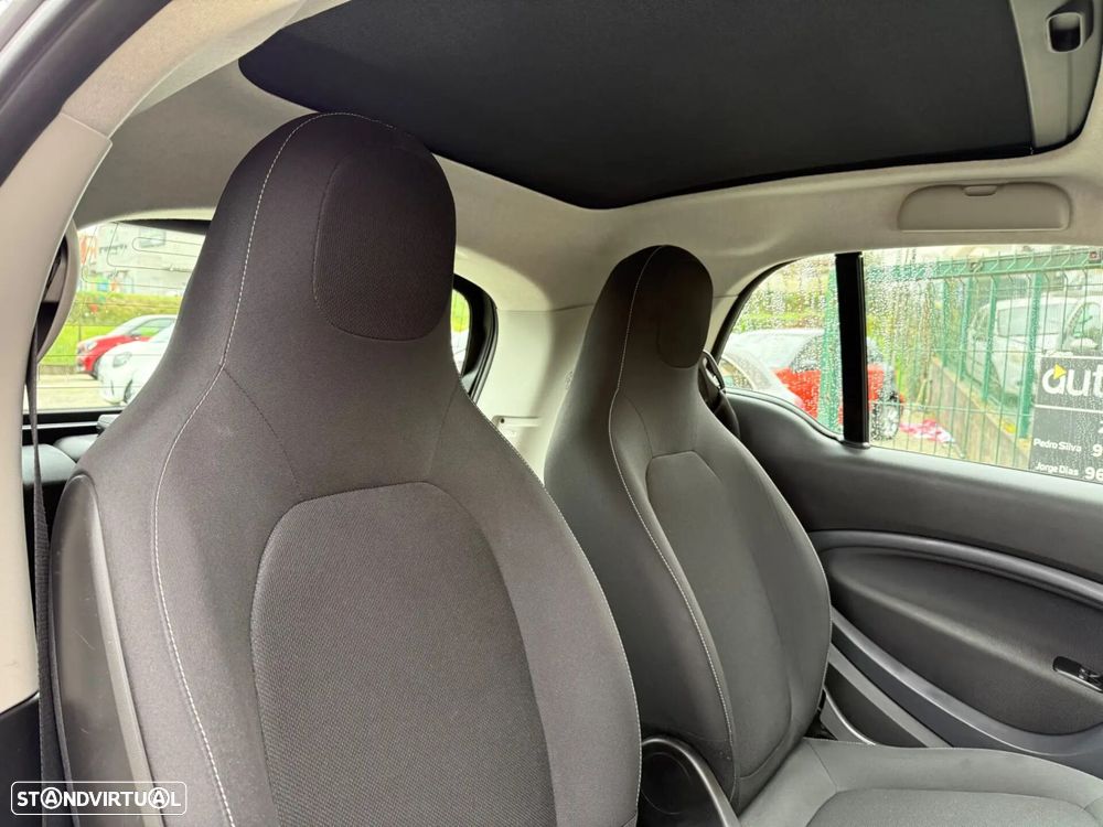 Smart ForTwo Coupé 1.0 Passion 71 Aut. - 36