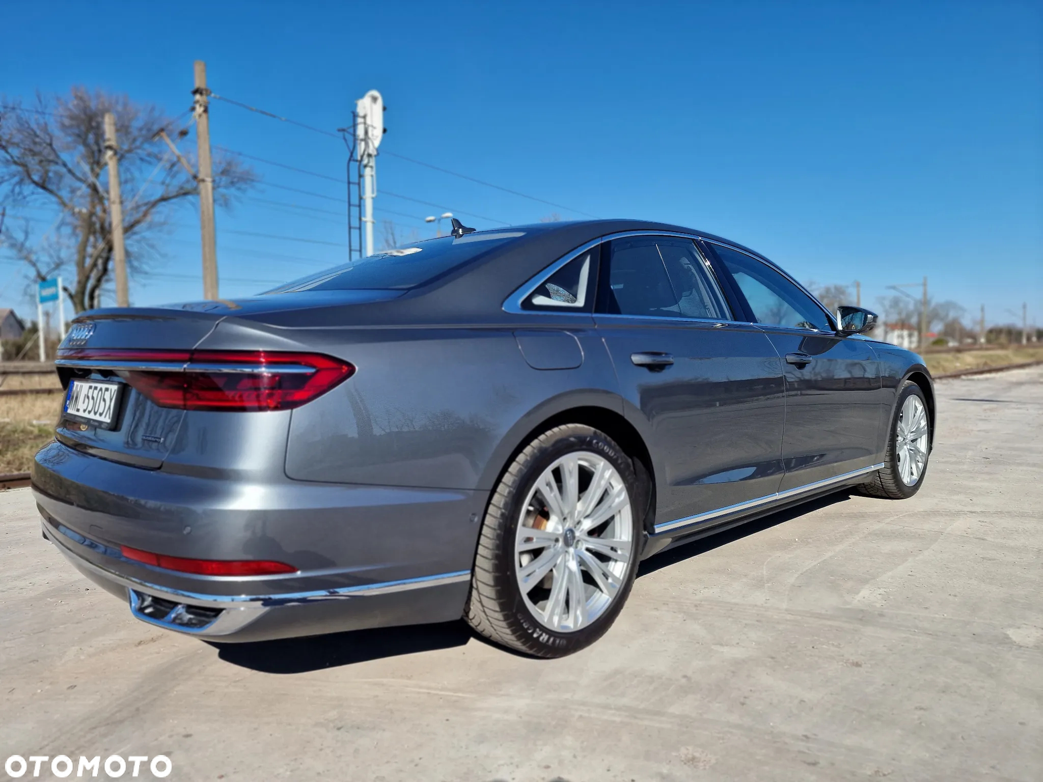 Audi A8 - 9
