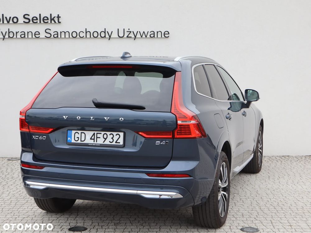 Volvo XC 60 B4 D AWD Plus Bright - 6