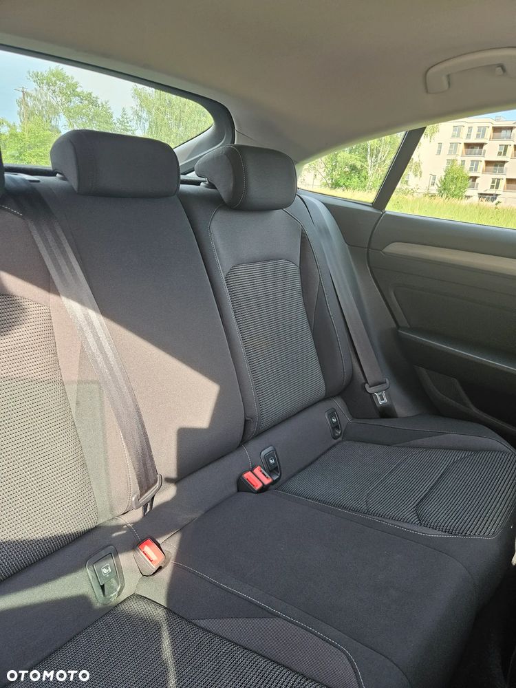 Volkswagen Arteon 2.0 TSI Essence DSG - 26
