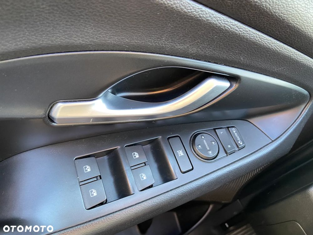 Hyundai i30 - 13