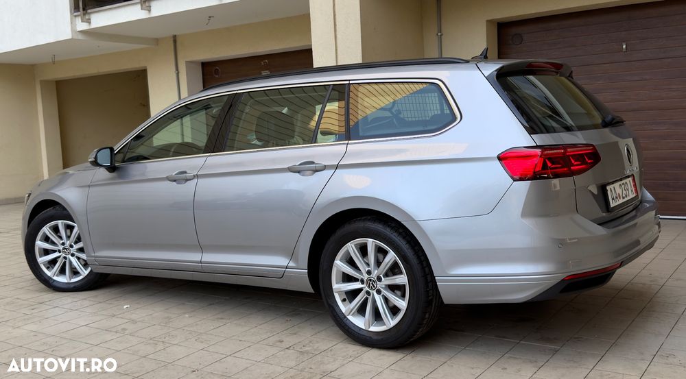 Volkswagen Passat 2.0 TDI SCR DSG Business - 39