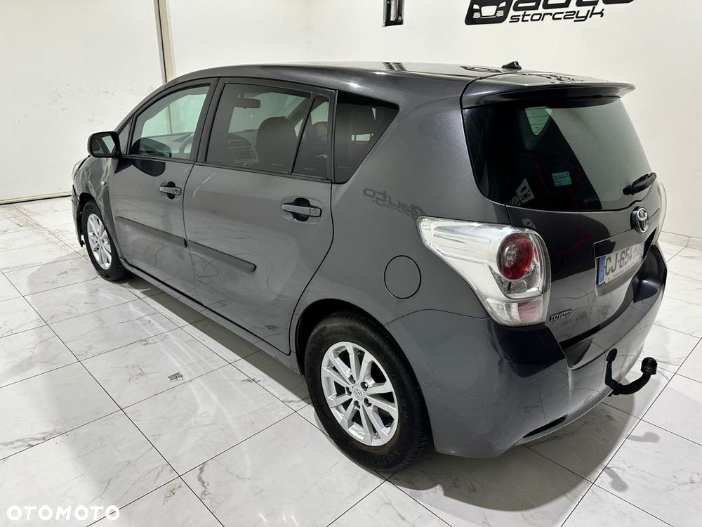 Toyota Verso - 16