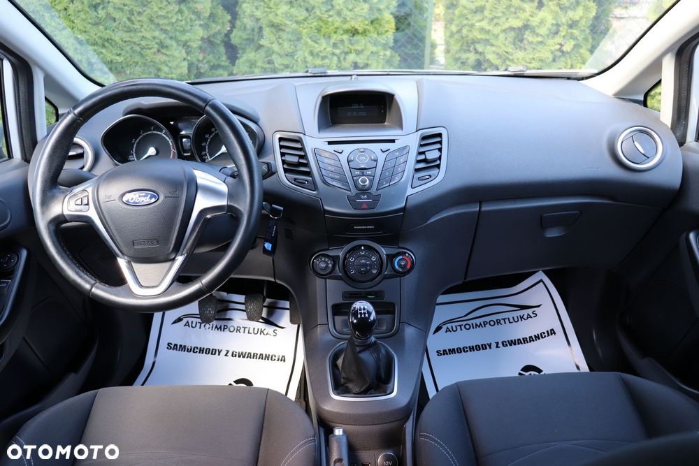 Ford Fiesta - 10