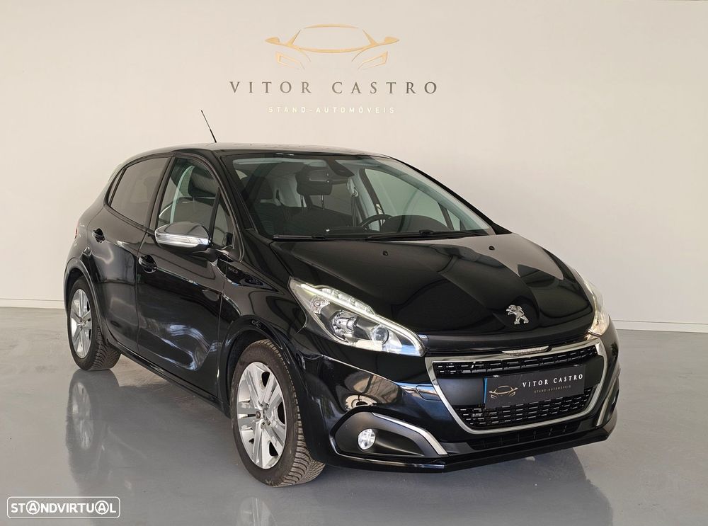Peugeot 208 - 6