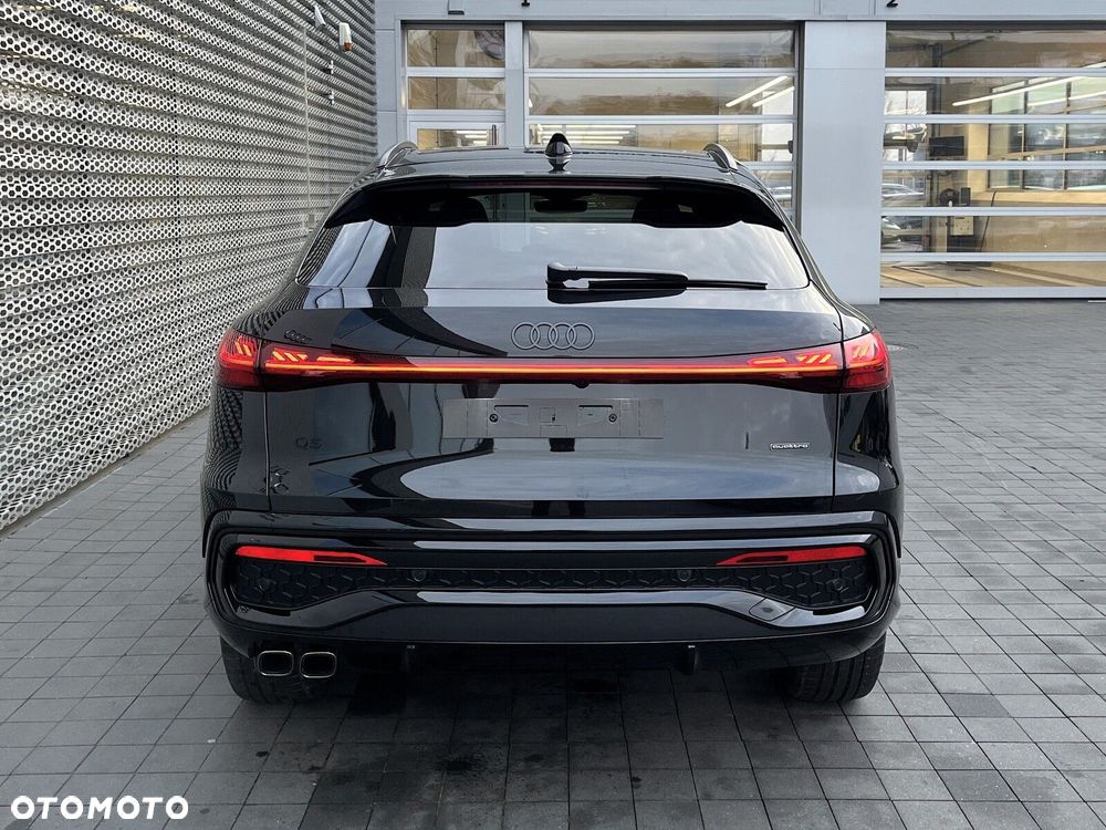 Audi Q5 Sportback - 11