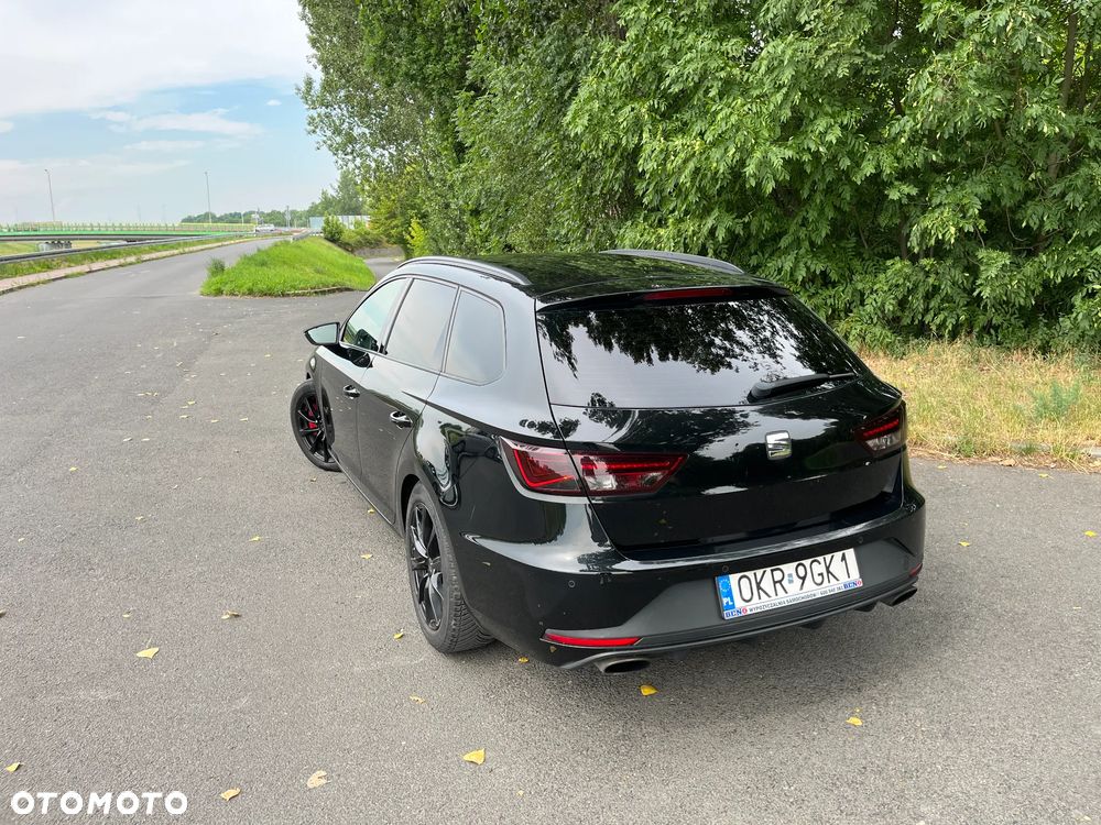 Seat Leon 2.0 TSI Cupra S&S DSG - 23