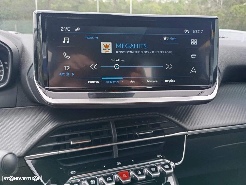 Peugeot 2008 1.2 PureTech Active - 8