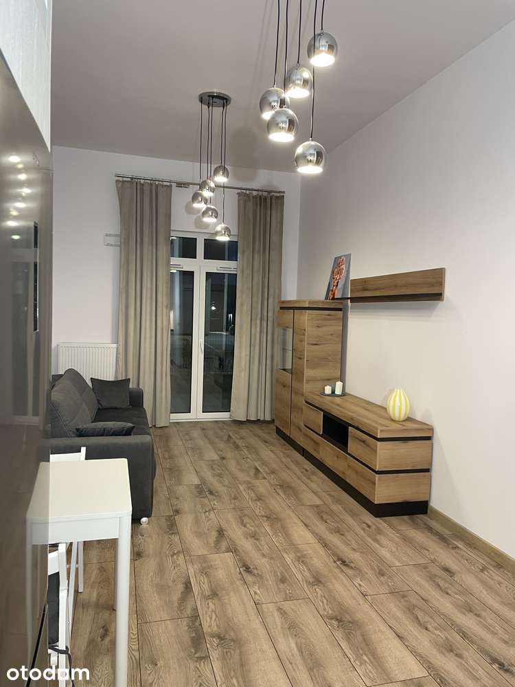 Zupełnie nowe mieszkanie z ogródkiem -pierwszy najemca/ 47m /