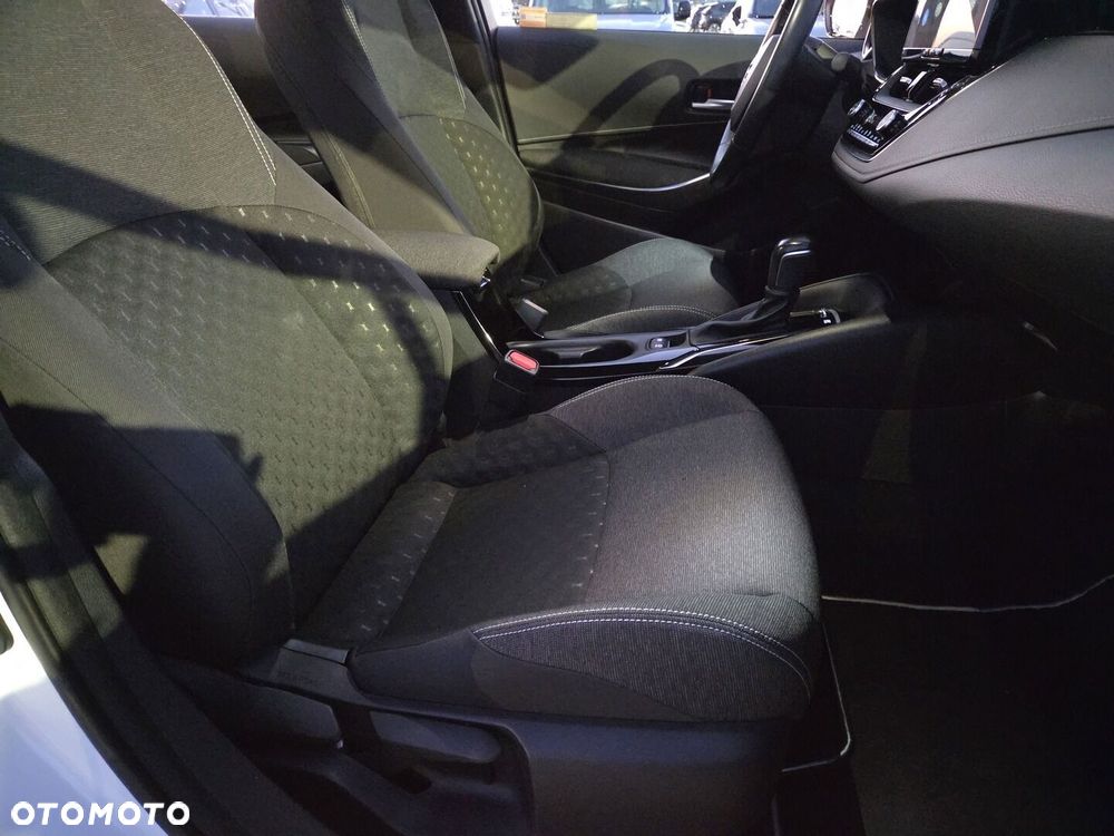 Toyota Corolla 1.8 Hybrid Comfort - 10