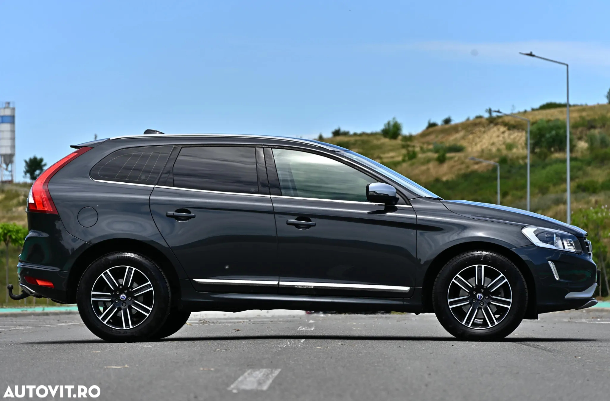 Volvo XC 60 D5 AWD Geartronic Summum - 7