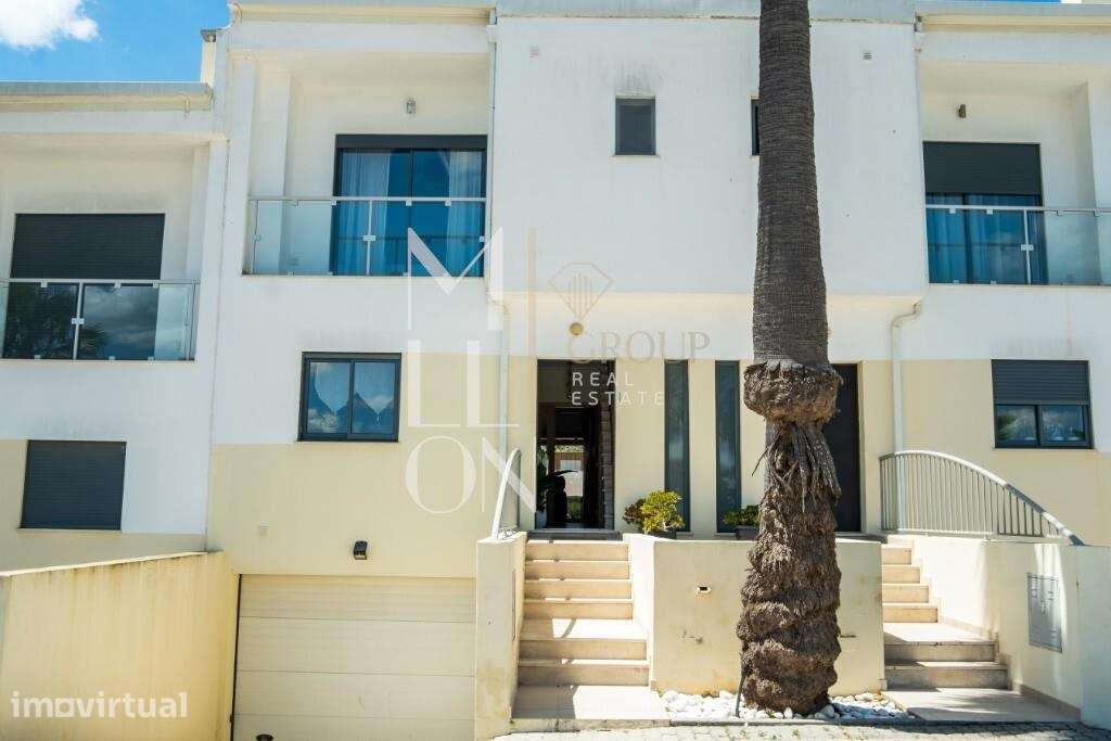 Moradia T3 Exclusiva em Condomínio Privado – Ferreiras / Albufeira - Grande imagem: 3/60