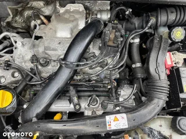 Silnik 1.2 TCE Clio III kompletny D4F H784 - 1