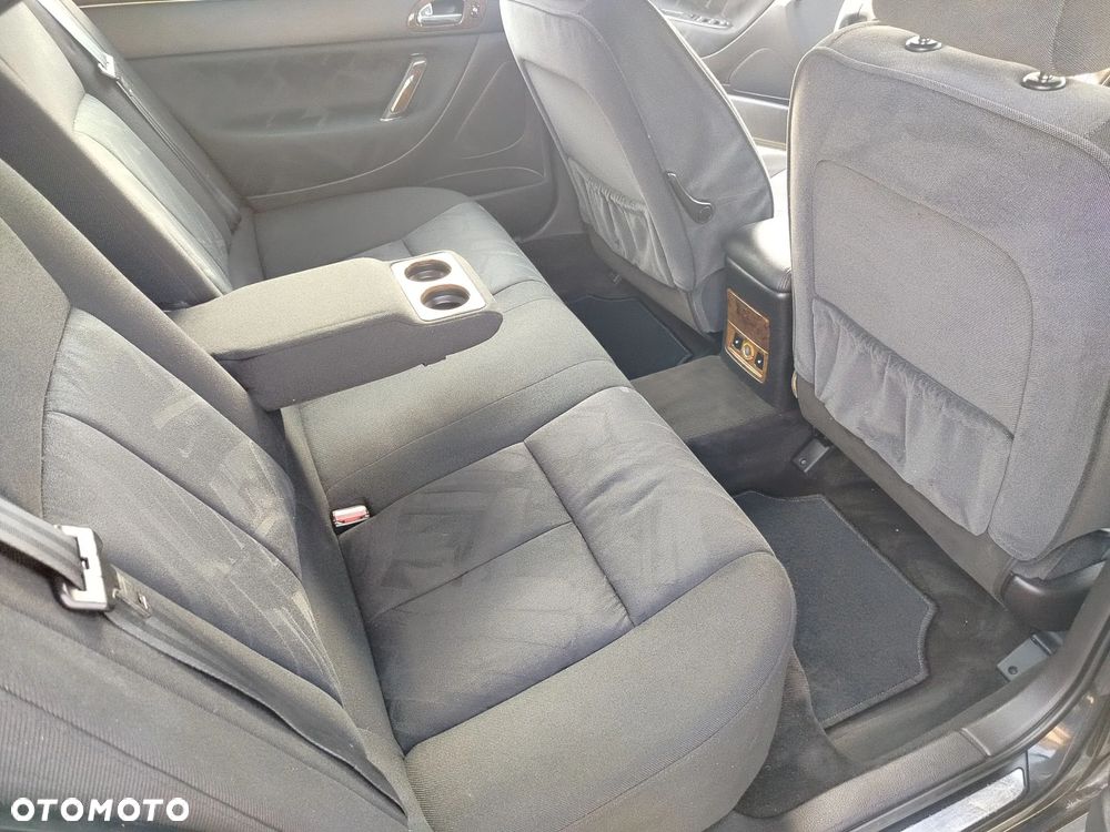 Peugeot 607 - 24