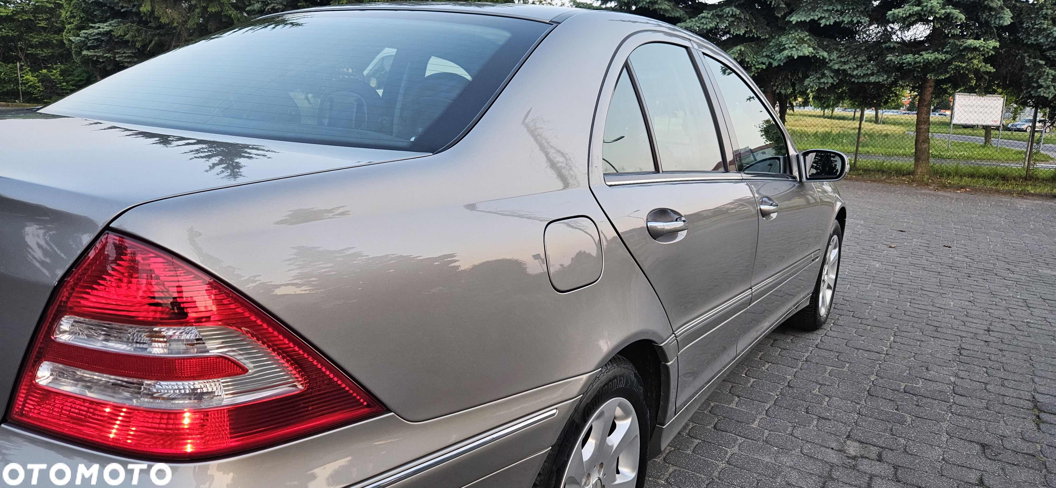 Mercedes-Benz Klasa C 180 T Kompressor Automatik Elegance - 19