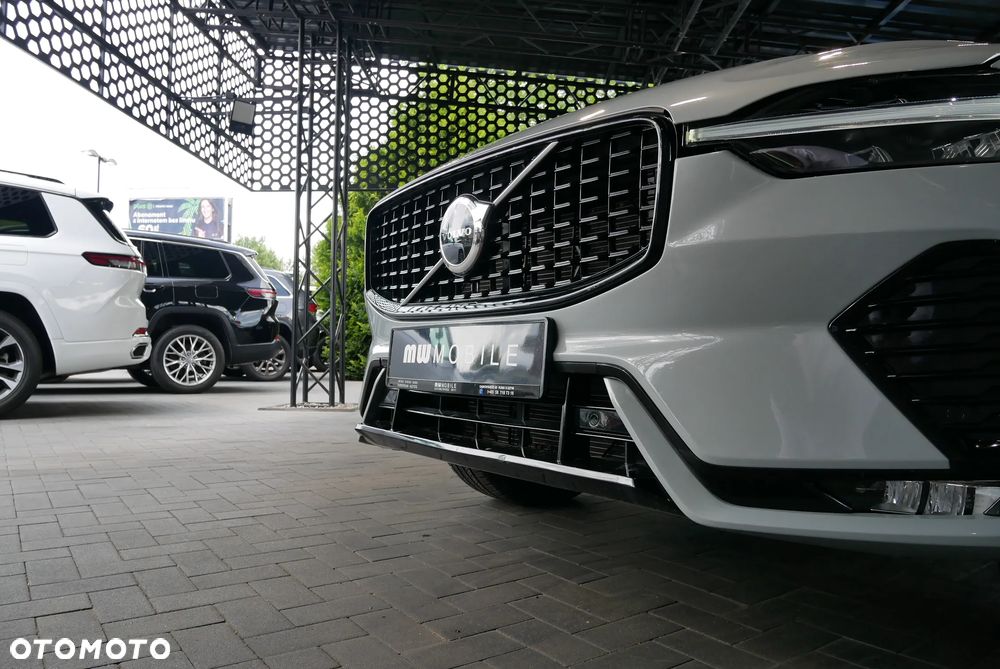 Volvo XC 60 B5 B AWD Geartronic Inscription - 34