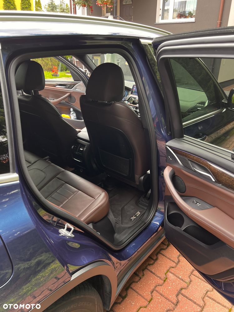 BMW X3 xDrive30i xLine - 23