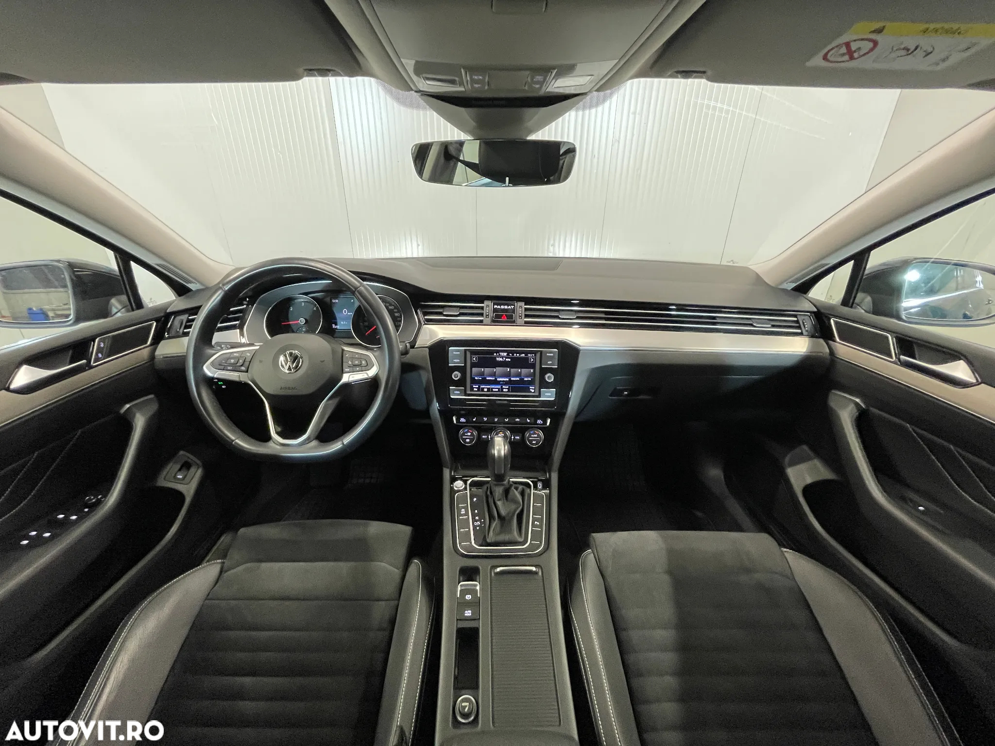 Volkswagen Passat 2.0 TDI DSG Highline - 7