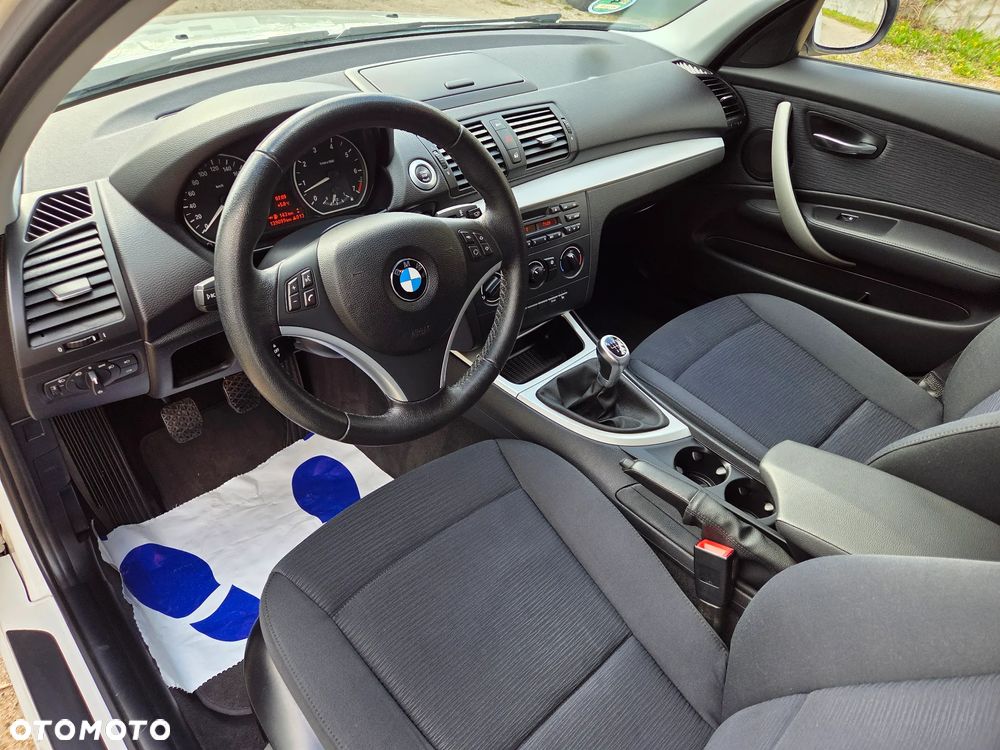 BMW Seria 1 118i Edition Lifestyle - 12