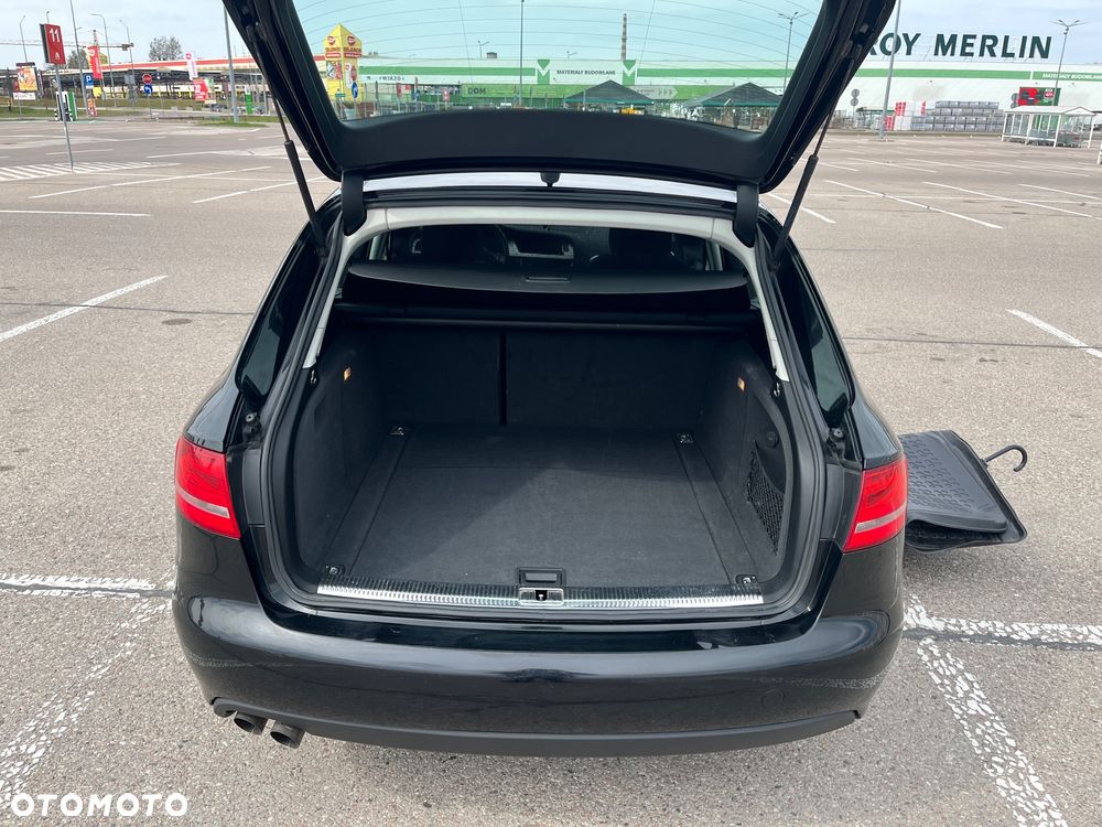 Audi A4 Avant 2.0 TDI - 29