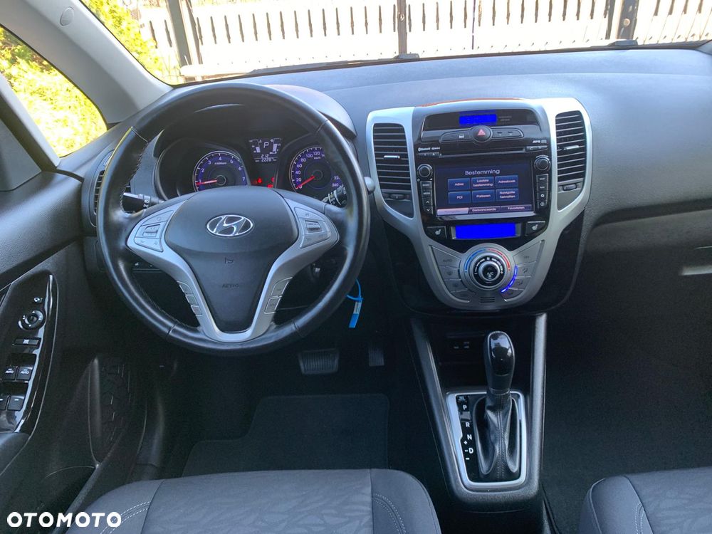 Hyundai ix20 1.6 Premium - 28