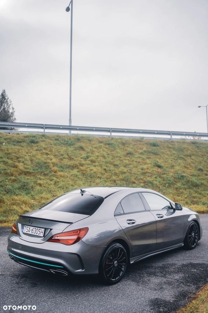 Mercedes-Benz CLA - 24