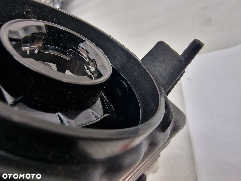 SKODA SUPERB 3 III 3V0 14- LEWY / PRAWY HALOGEN , NR 3V0941699A / 3V0941700A , NR AUKCJI H269 - 8